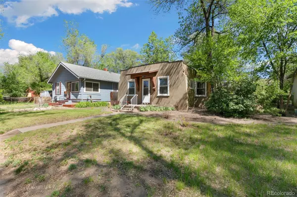 Colorado Springs, CO 80903,924 E Saint Vrain ST