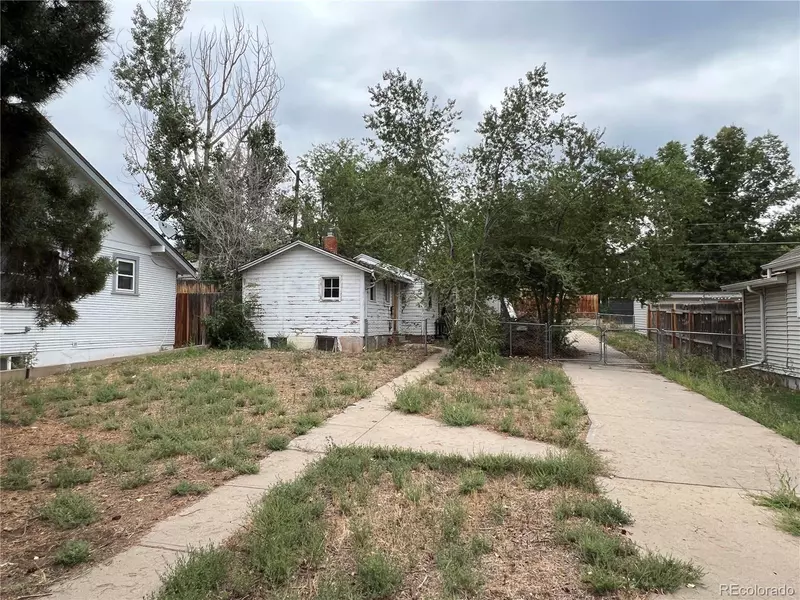 3240 S Pearl ST, Englewood, CO 80113