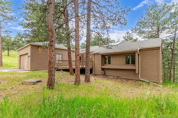 Golden, CO 80401,1037 Dogwood DR