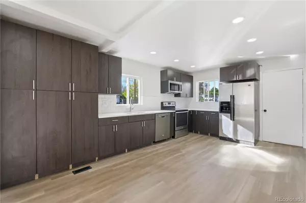 1550 S Xavier ST, Denver, CO 80219