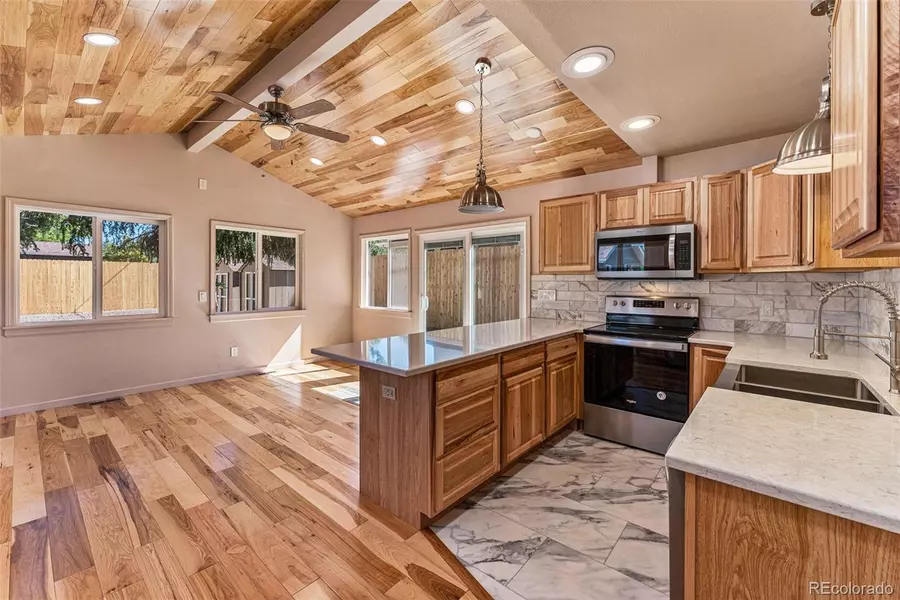 8200 W 51st AVE, Arvada, CO 80002