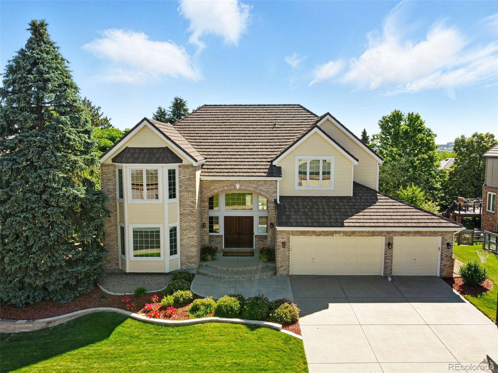 9556 Kemper DR, Lone Tree, CO 80124