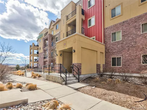 1062 Rockhurst DR #203, Highlands Ranch, CO 80129