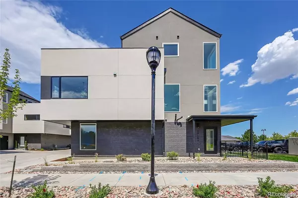 Wheat Ridge, CO 80033,10187 W 38th AVE