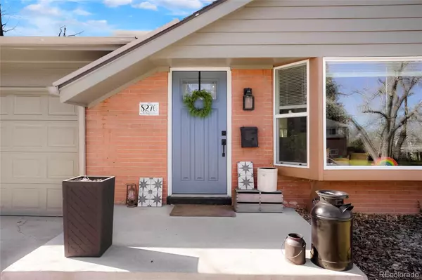 Centennial, CO 80112,8276 E Easter PL