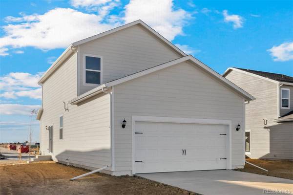 3003 Pershing ST, Strasburg, CO 80136