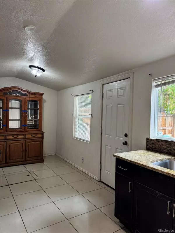 Denver, CO 80219,212 Knox CT