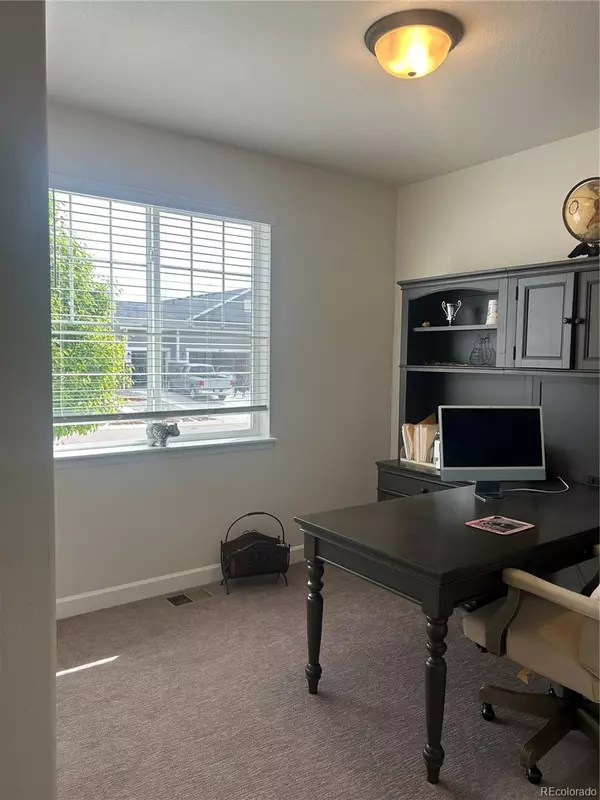 Longmont, CO 80504,5204 Lake Port AVE
