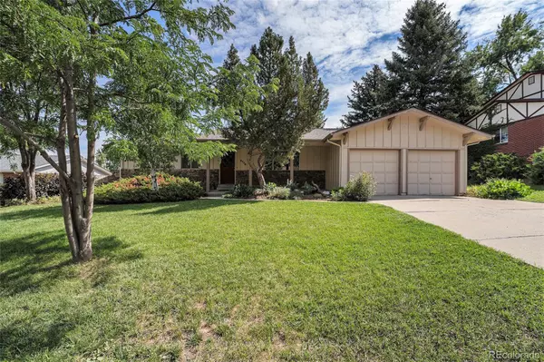 Arvada, CO 80004,6778 Vivian ST