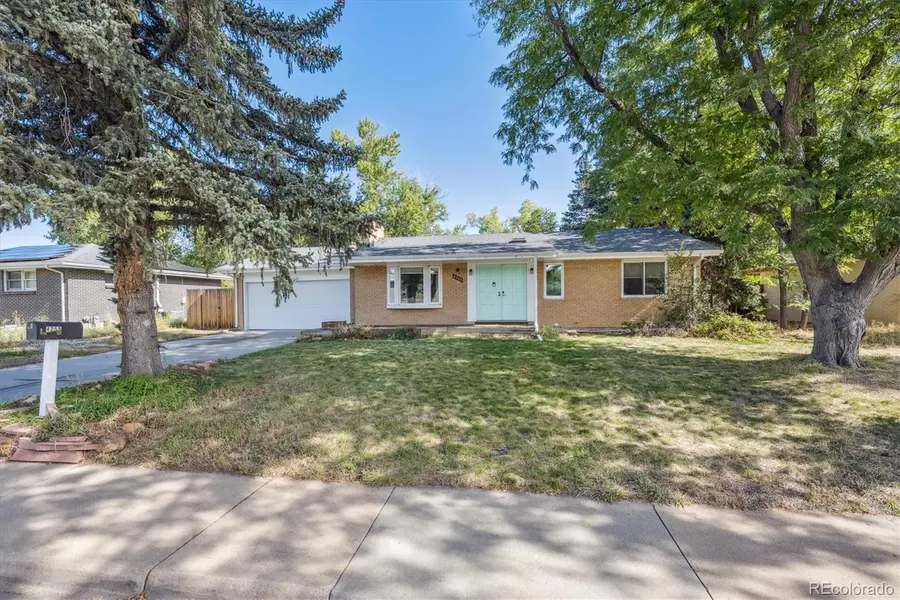 4255 Apache RD, Boulder, CO 80303