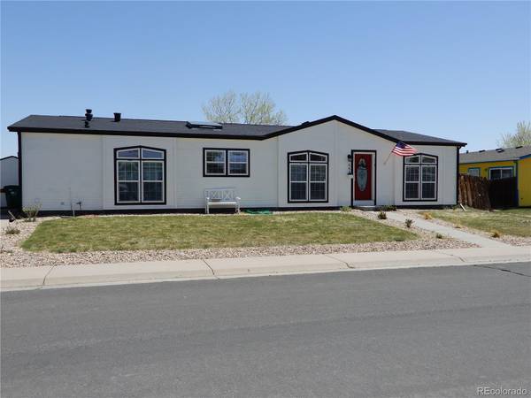 681 Canyon CT, Lochbuie, CO 80603