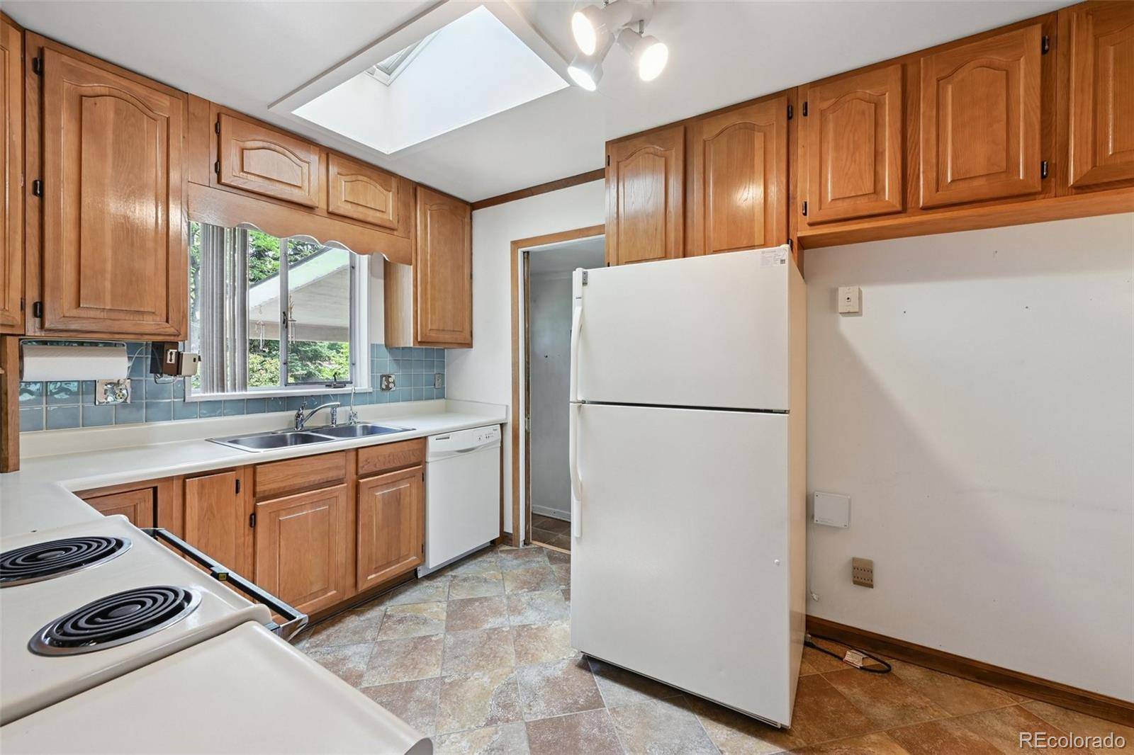 Golden, CO 80401,940 Nile ST