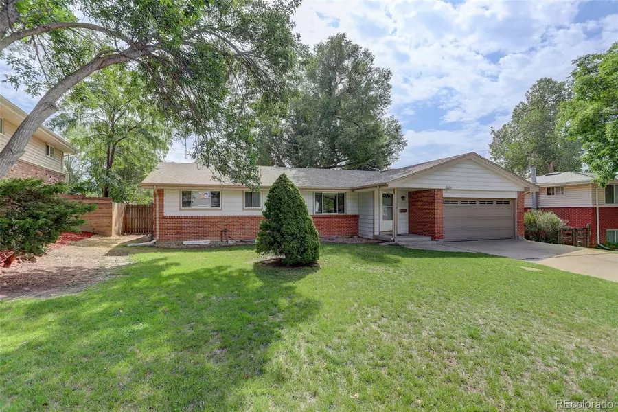 820 W 7th Avenue DR, Broomfield, CO 80020