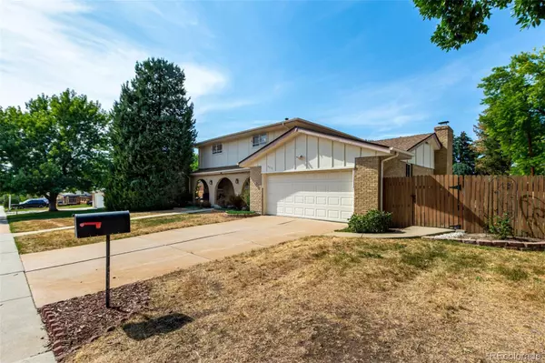 Centennial, CO 80122,4655 E Hinsdale PL