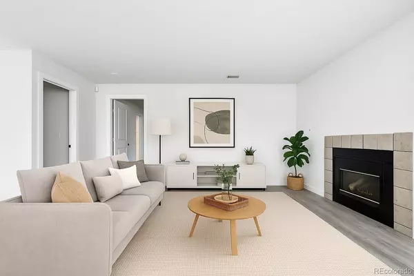 3053 S Ursula CIR #102, Aurora, CO 80014