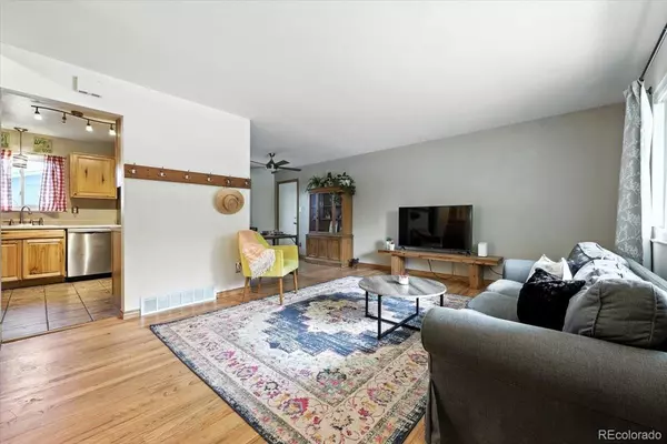 Colorado Springs, CO 80909,1512 Keaton LN