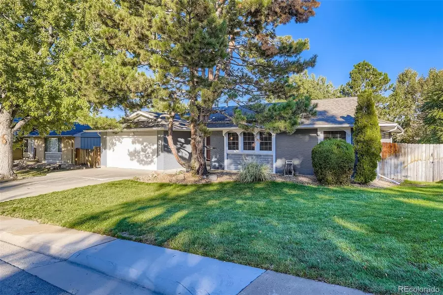 6955 S Ulster CIR, Centennial, CO 80112