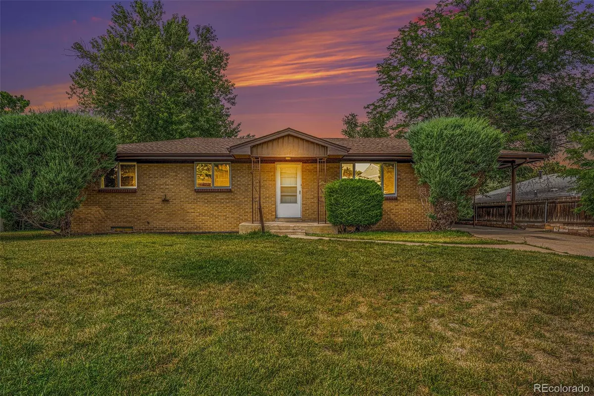 Lakewood, CO 80226,7231 W Bayaud PL