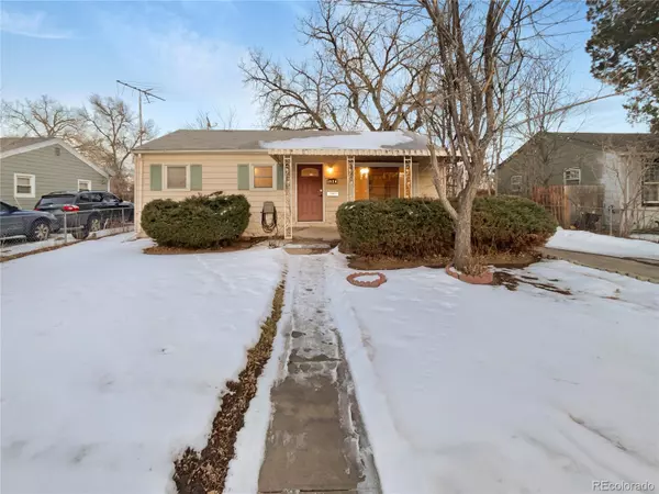 1920 Alton ST,  Aurora,  CO 80010