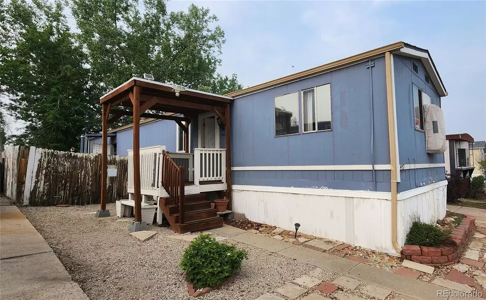 4957 E 96th DR, Thornton, CO 80229