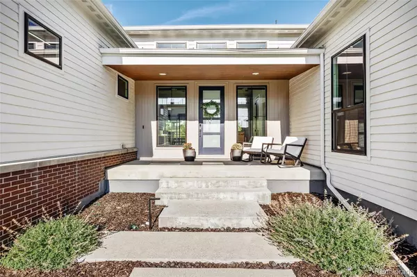 Castle Pines, CO 80108,6589 Canyonpoint RD