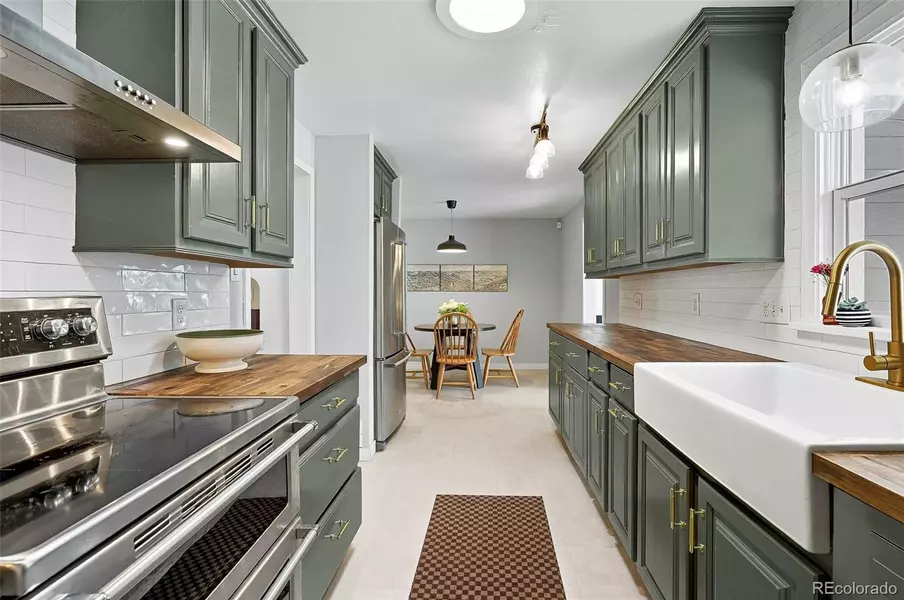 3271 S Lafayette ST, Englewood, CO 80113