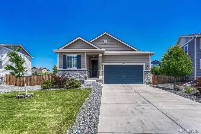 177 Vista Cliff CIR, Castle Rock, CO 80104
