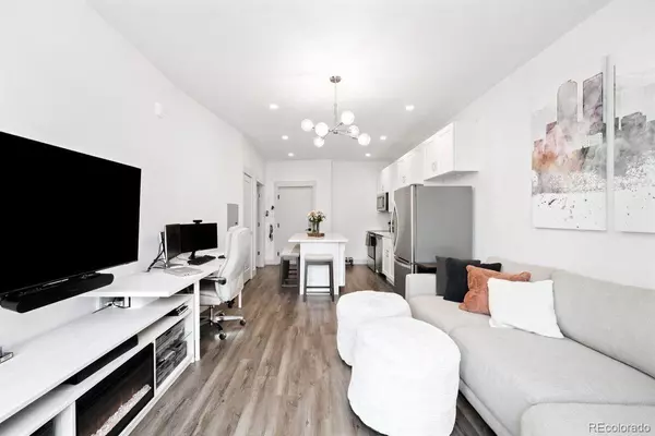 Lakewood, CO 80214,1590 Ingalls ST #303