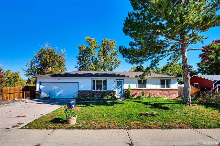 16307 E Brunswick PL, Aurora, CO 80013