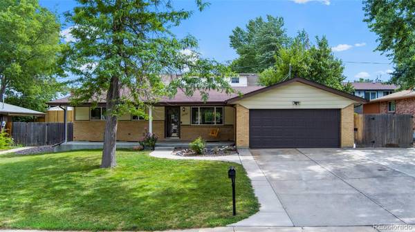 12038 W 62nd PL, Arvada, CO 80004