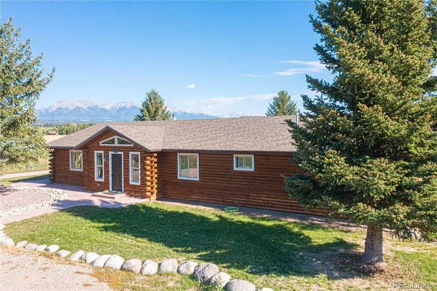 9081 Range LN, Salida, CO 81201