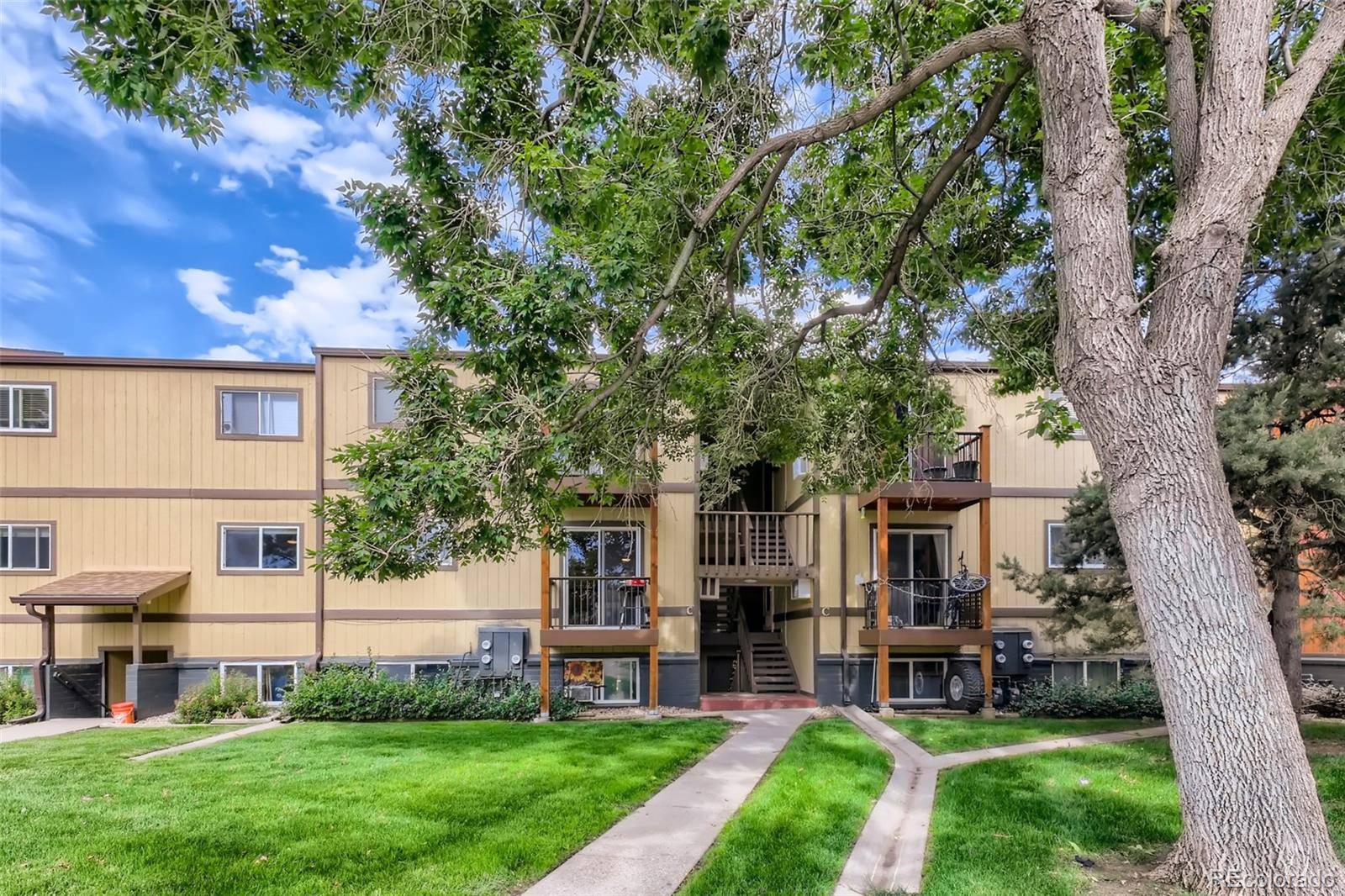 16259 W 10th AVE #C3, Golden, CO 80401