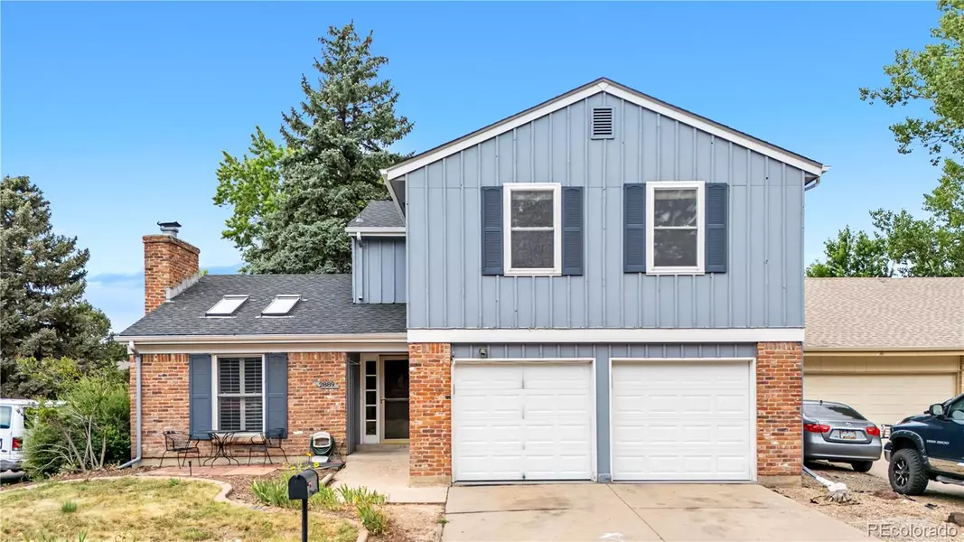 2889 S Newark PL, Aurora, CO 80014