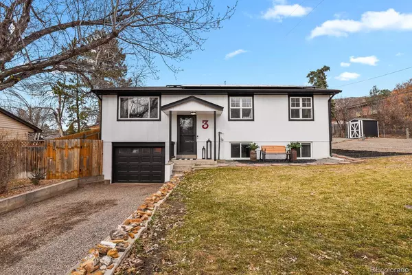3 Circle DR, Castle Rock, CO 80104