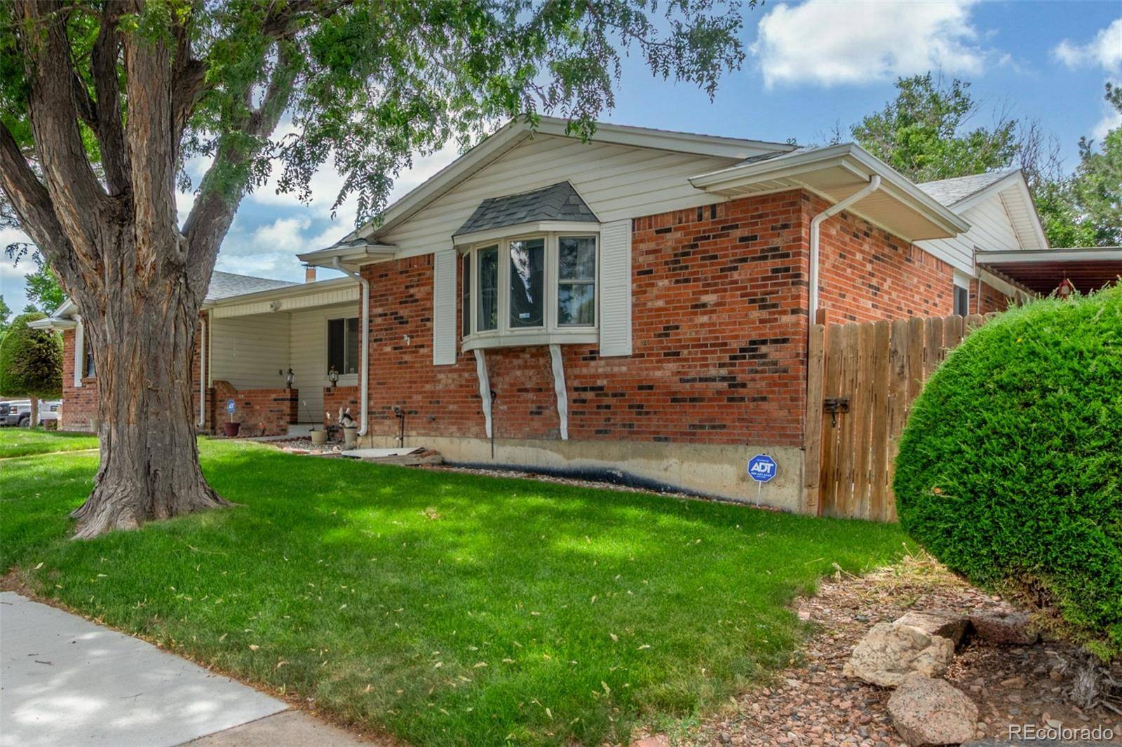 Aurora, CO 80011,16699 E 7th AVE