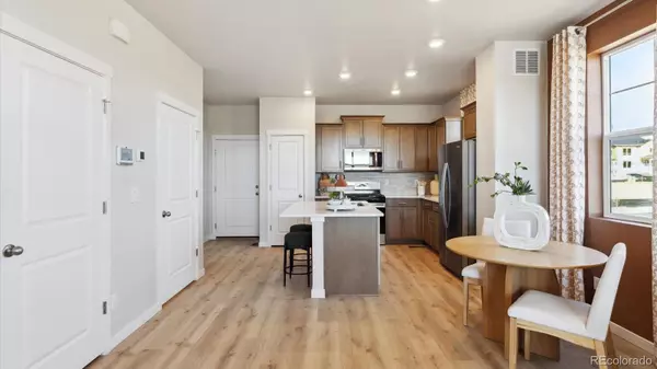 Aurora, CO 80018,712 N Shawnee ST