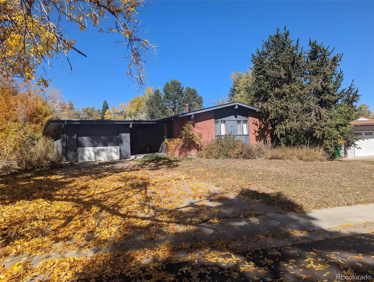 Littleton, CO 80128,5911 W Chestnut AVE