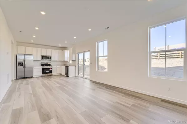 Elizabeth, CO 80107,283 Corkscrew ST