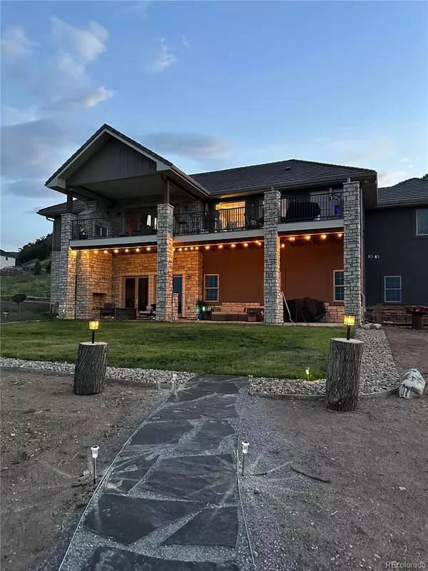 Larkspur, CO 80118,5489 Country Club DR