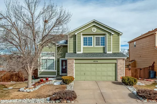 10376 Woodrose LN, Highlands Ranch, CO 80129