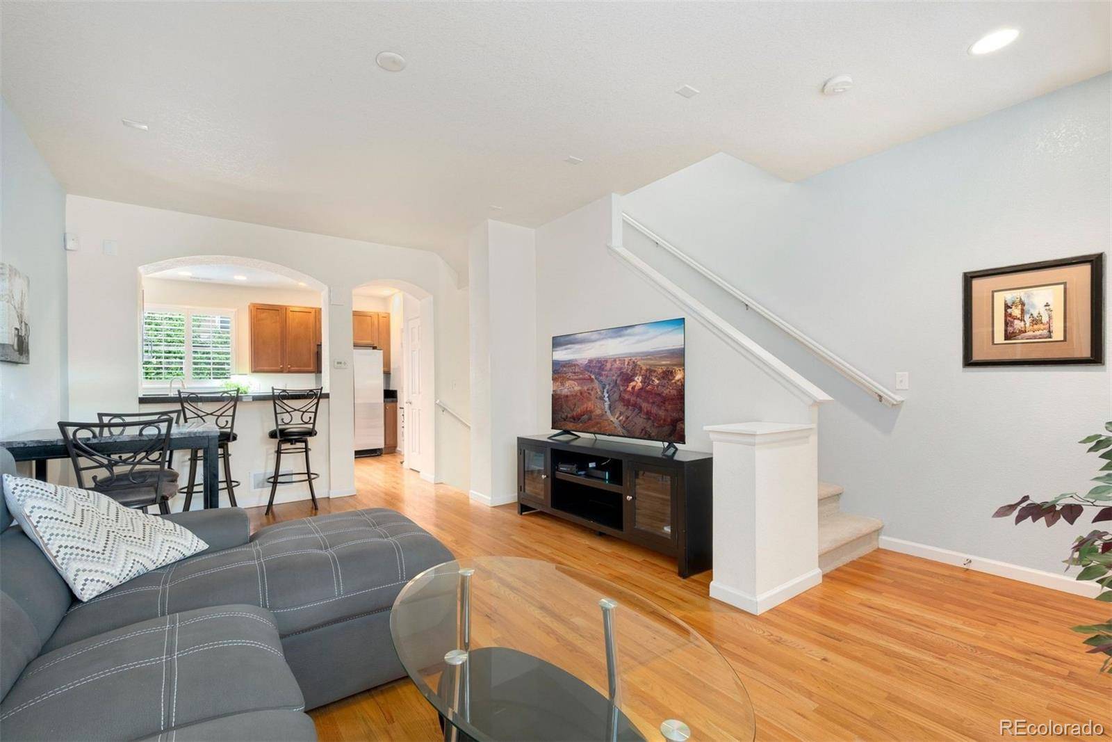 Denver, CO 80230,767 Roslyn ST #20