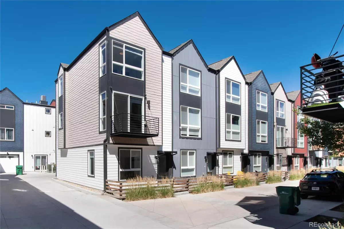 Lakewood, CO 80214,5570 W 10th PL