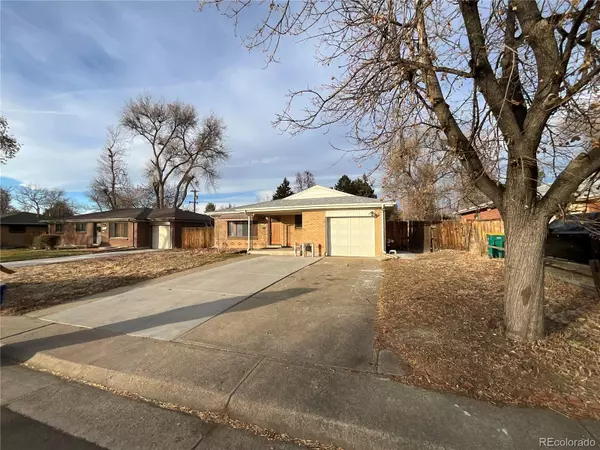 12549 E 31st AVE, Aurora, CO 80011