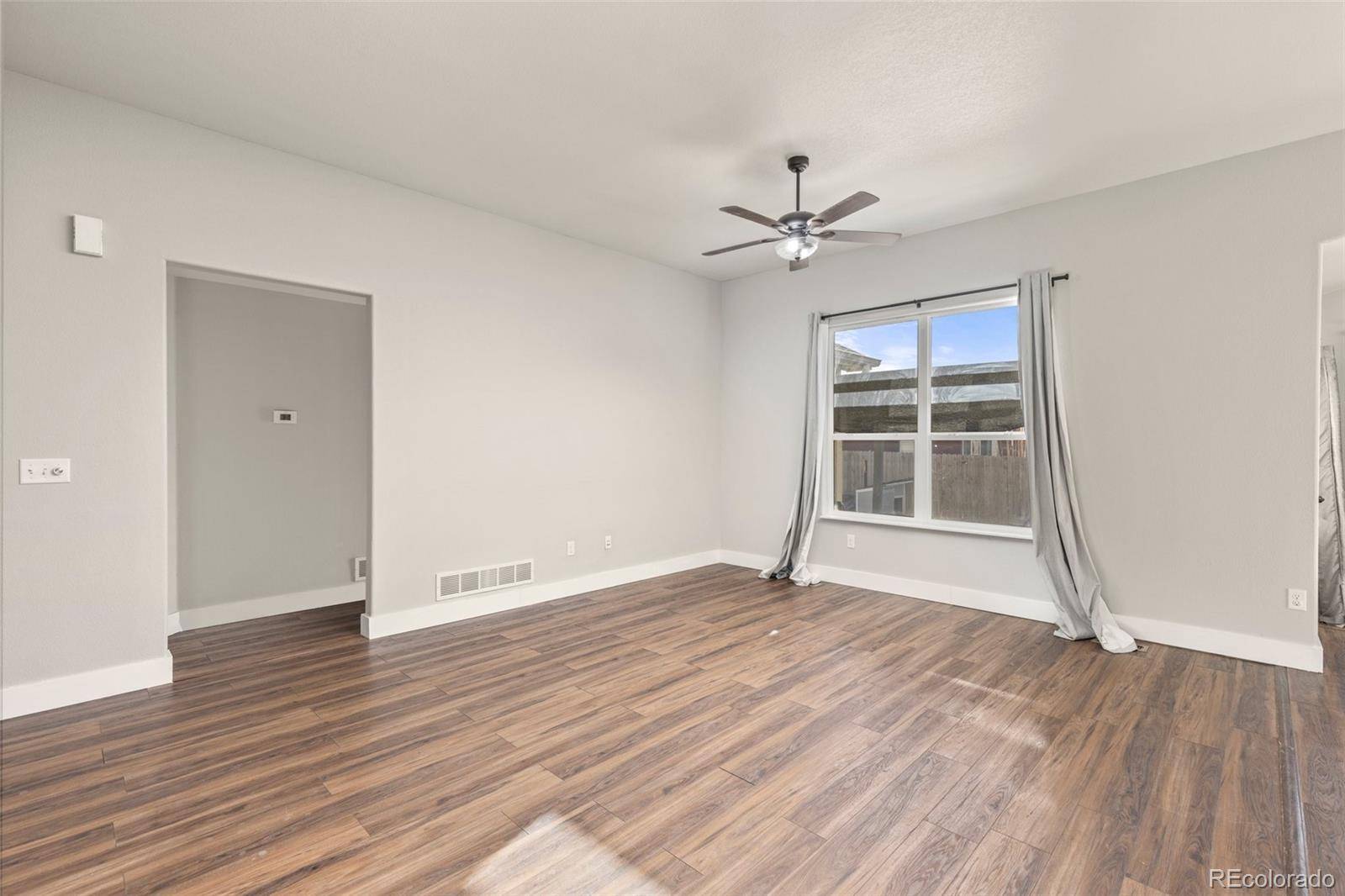Milliken, CO 80543,284 W Forest CT