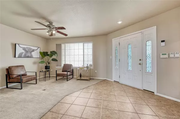 Pueblo, CO 81008,4977 Flicker DR