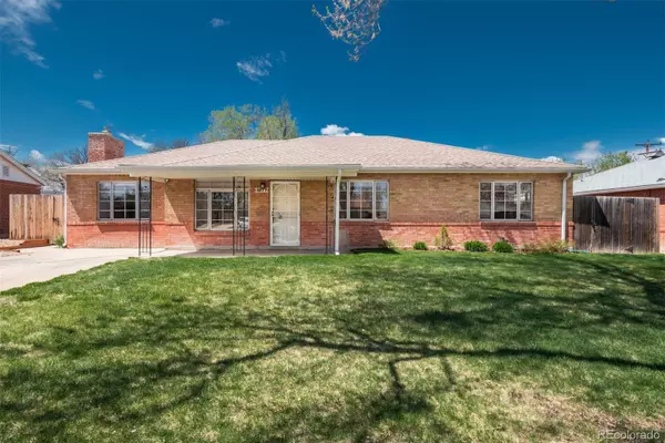 Aurora, CO 80011,1077 Salem ST