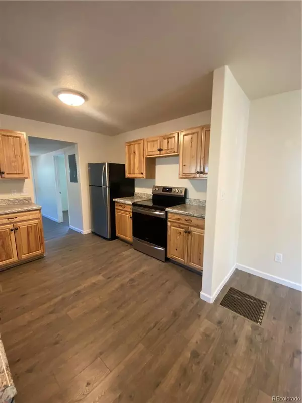 Rangely, CO 81648,613 Lake ST