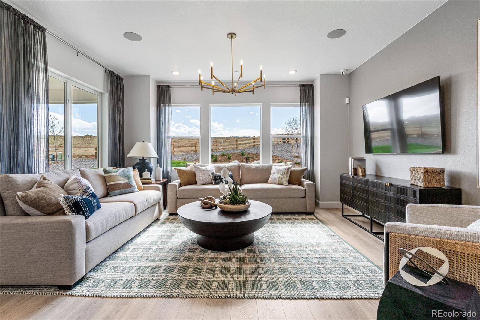Arvada, CO 80007,16897 W 92nd DR