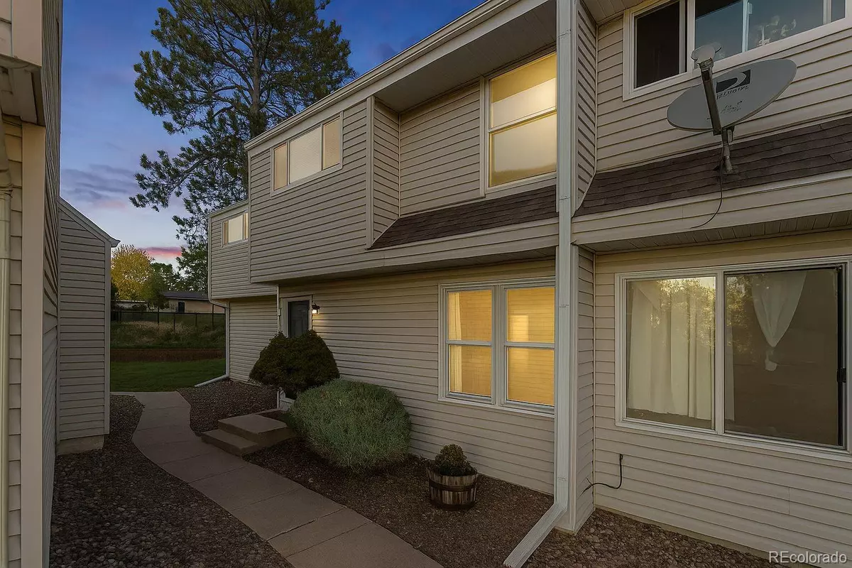 Centennial, CO 80121,4262 E Maplewood WAY