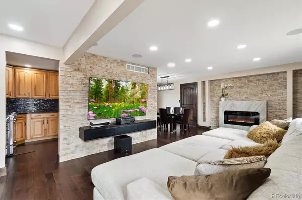 Arvada, CO 80004,11921 W 70th PL